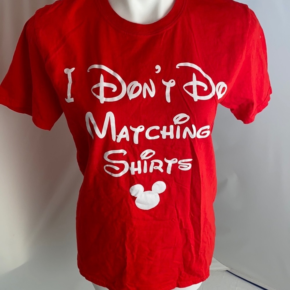 Gildan I Don’t Do Matching Shirts Disney t-shirt M